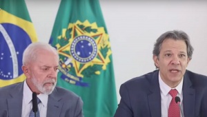 Lula e Haddad na coletiva sobre ajuda ao RS 13 de maio