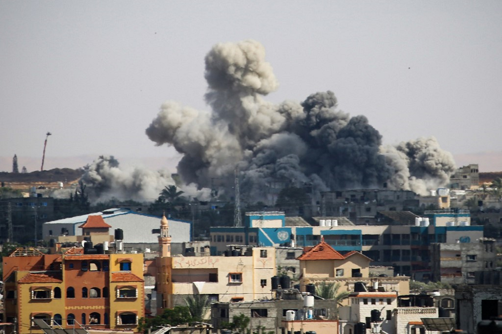 Rafah Gaza fumaça bombardeio em 6 de maio de 2024