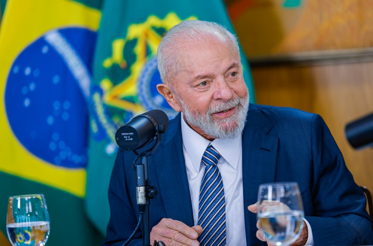 Lula rechaça desvincular aposentadoria do salário mínimo: ‘Se faço isso, não vou para o céu’