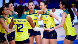 Seleção feminina de vôlei