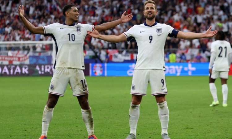 Inglaterra marca no final, vira jogo sobre a Eslováquia na prorrogação e avança para às quarta da Eurocopa