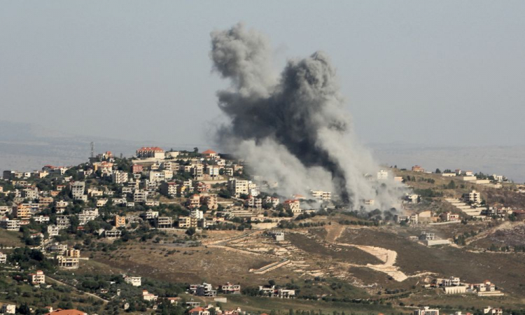 Ataque de Israel no Líbano deixa cinco mortos, três deles membros do Hezbollah