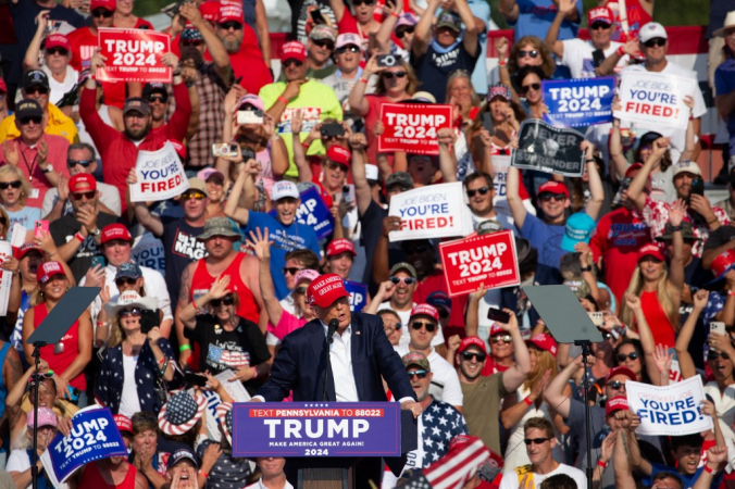 Donald Trump realiza um comício eleitoral