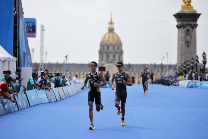 atleta de triatlo brasileiro