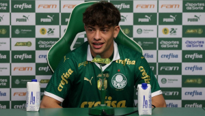 O jogador Agustín Giay é apresentado como mais novo atleta da SE Palmeiras