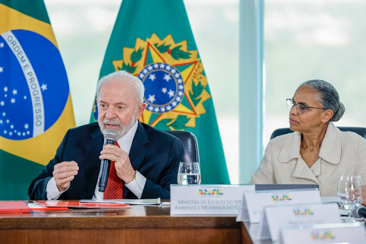 Lula minimiza ‘jabutis’ e diz que governo precisa flexibilizar PLs no Congresso