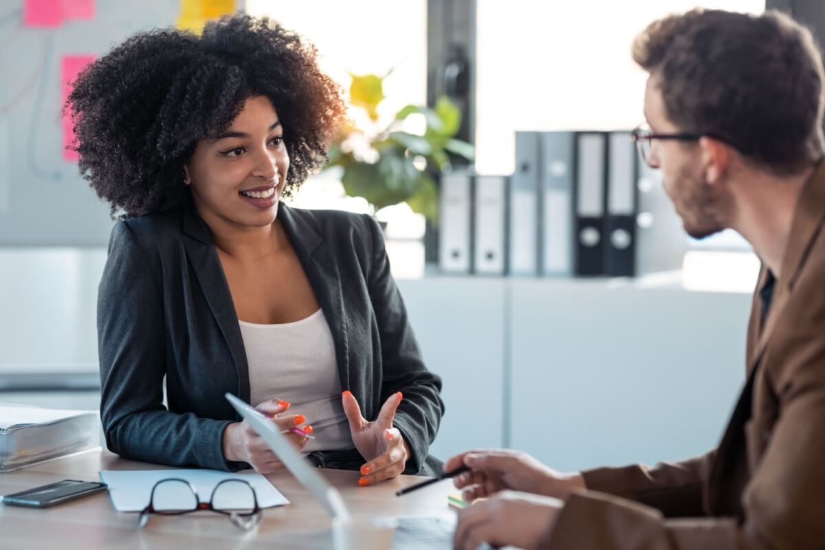 A empatia fortalece as relações no trabalho 