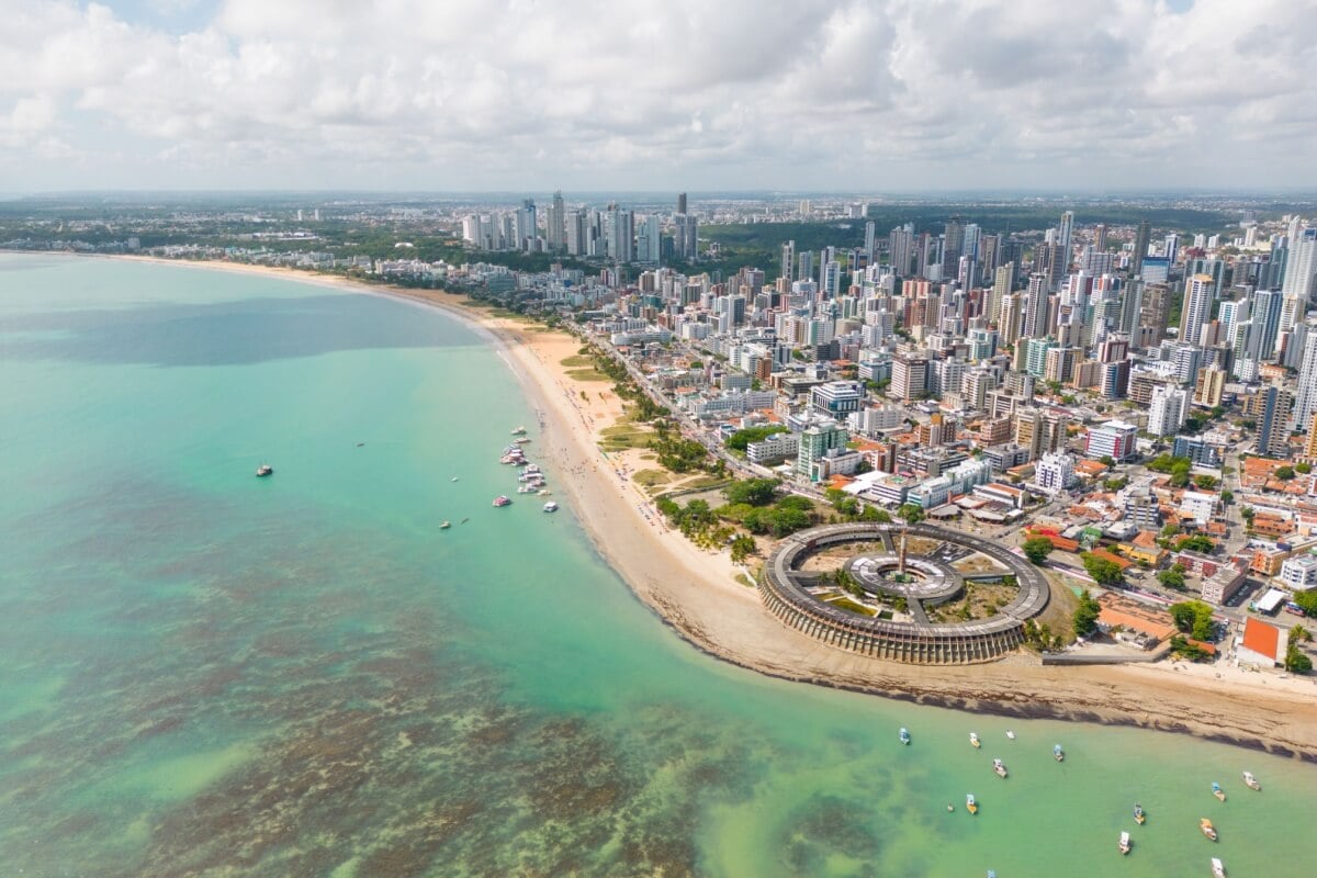 João Pessoa encanta com suas praias paradisíacas e riqueza cultural 
