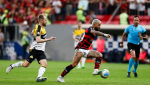 DF - FUTEBOL/BRASILEIRÃO/FLAMENGO X CRICIÚMA - ESPORTES -