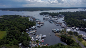 Marina do Davi, zona oeste da cidade de Manaus na manhã desta sexta-feira (21) um dos locais mais afetados pela seca recorde de 2023