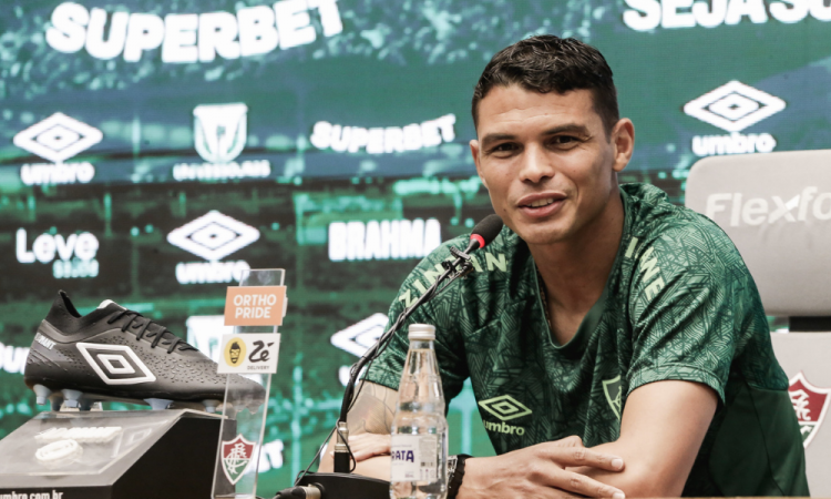 Thiago Silva em coletiva de imprensa nesta sexta-feira (19) no CT do Fluminense