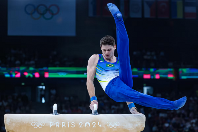 Diogo Soares avança à final da ginástica artística nos Jogos de Pari