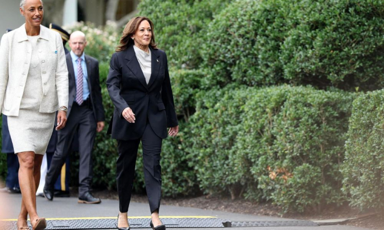 Kamala Harris compara Trump a ‘trapaceiros’ em 1º comício como pré-candidata e garante vitória do democratas