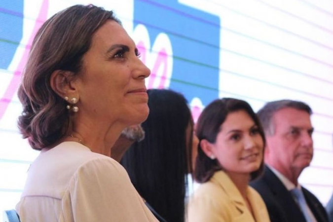 A deputada Rosana Valle (à esq.) participa de evento do PL no qual também esteve o casal Bolsonaro