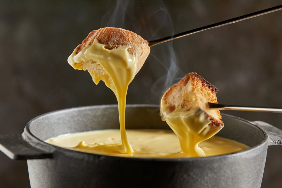 Fondue vegano  de castanha-de-caju 