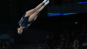 Paris (France), 02/08/2024.- Vivaleta Bardzilouskaya of Belarus competes in the Women Final of the Trampoline Gymnastics competitions in the Paris 2024 Olympic Games, at the Bercy Arena in Paris, France, 02 August 2024. (Bielorrusia, Francia) EFE/EPA/MOHAMMED BADRA