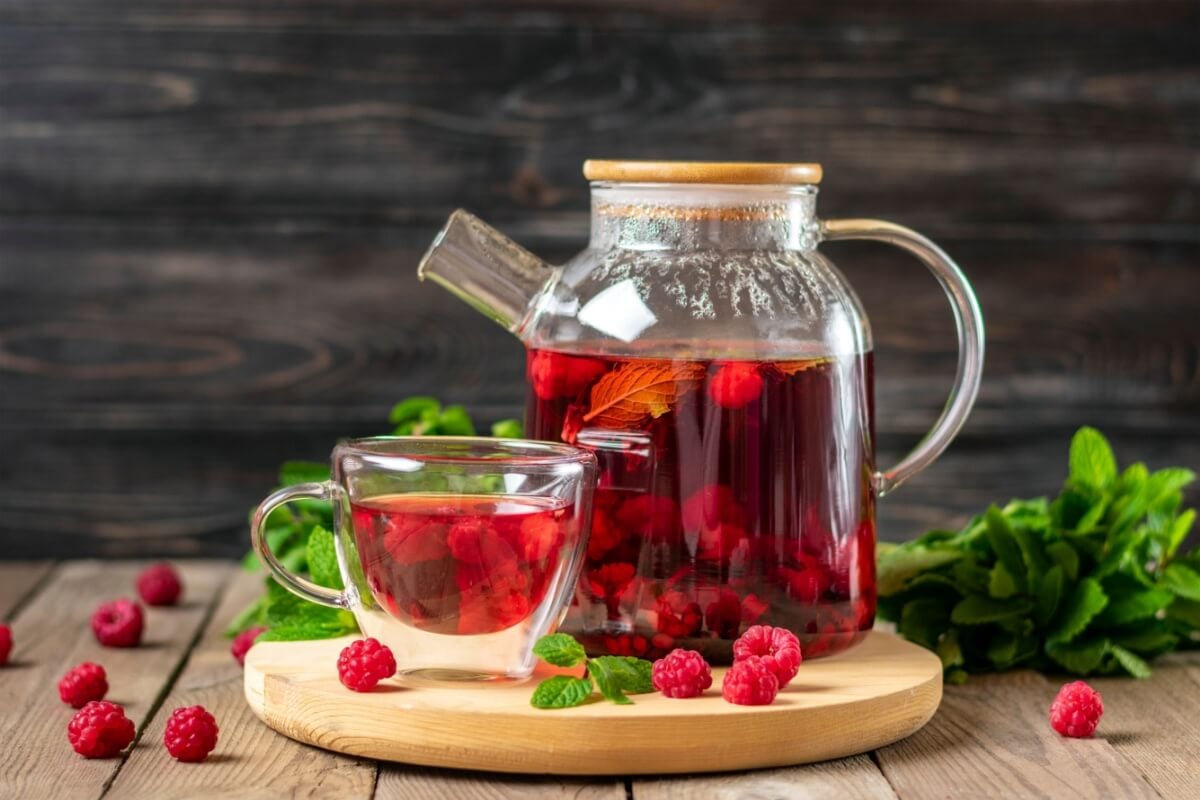 Chá de hibisco com framboesa e hortelã 