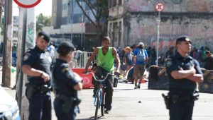 Forças de segurança realizam operação policial na região da Cracolândia