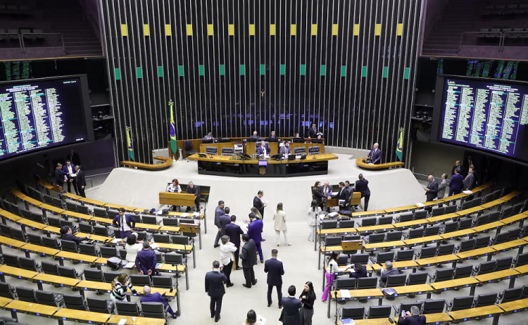 Câmara encerra sessão sem votar rejeição de MP que garante crédito extraordinário ao Judiciário