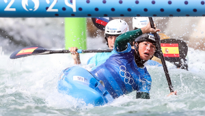 2024.08.04 - Jogos Olímpicos Paris 2024 - Canoagem Slalom - A brasileira Ana Sátila durante sua bateria nas oitavas de final do Caiaque Cross. Foto: Gaspar Nóbrega/COB