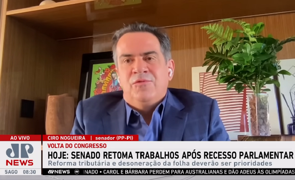 O senador Ciro Nogueira concede entrevista para a Jovem Pan News