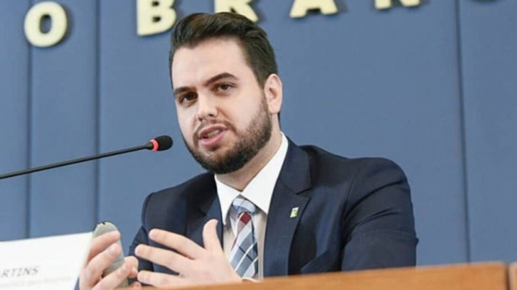 Moraes ordena soltura de Filipe Martins, aliado de Bolsonaro