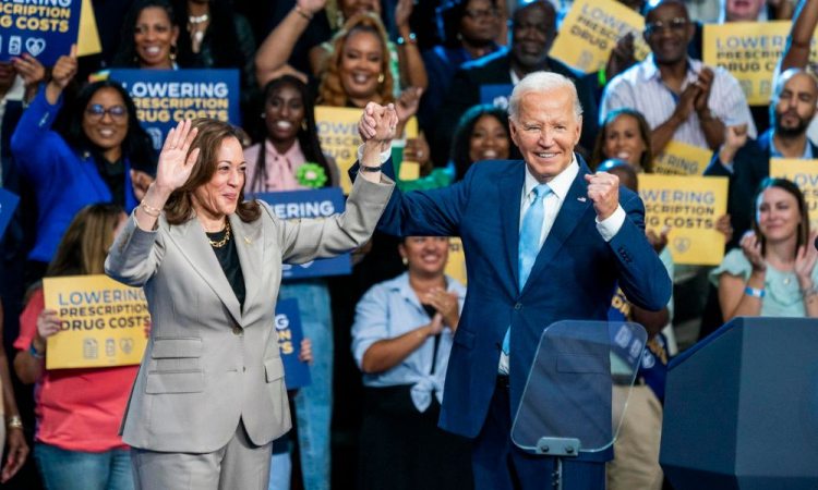 Biden e Kamala fazem primeiro ato juntos e dão impulso à campanha democrata