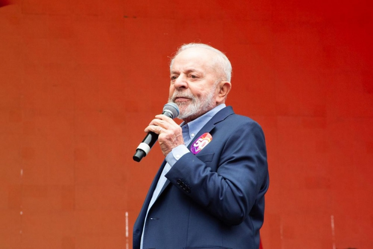 Lula é confirmado para cerimônia de posse da nova presidência do México