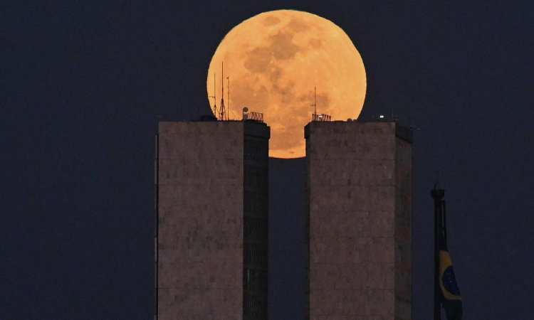 superlua brasilia