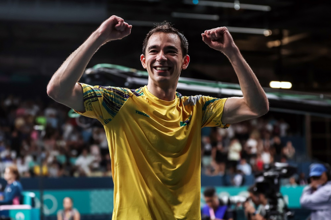 Hugo Calderano celebra vitória