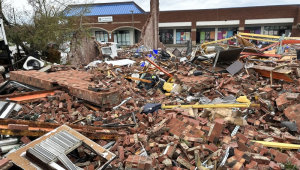 Foto de divulgação disponibilizada pela Cidade de Rocky Mountain, na Carolina do Norte, mostrando os danos causados pela tempestade que começou como o furacão Helene, em Rocky Mountain, Carolina do Norte