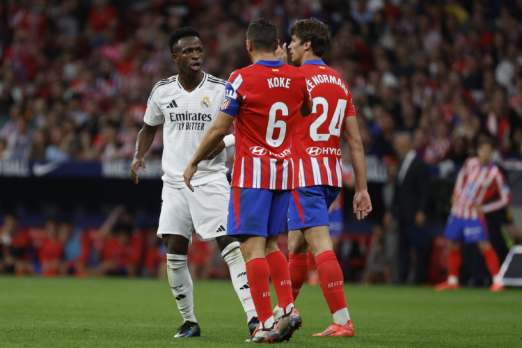 Dérbi entre Real Madrid e Atlético termina empatado e sob tensão, mas sem ofensas a Vinicius Júnior