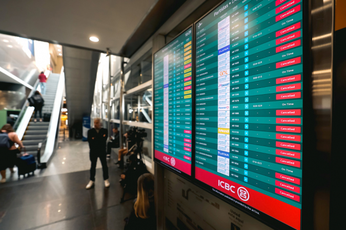 Greve de 24 horas dos trabalhadores da Aerolíneas Argentinas