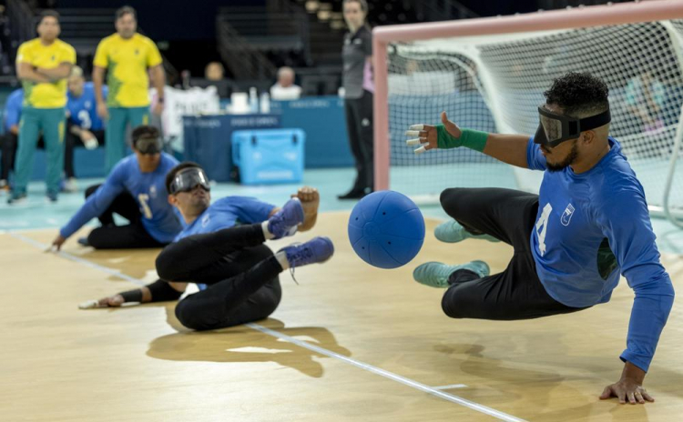 Brasil conquista bronze no goalball e brilha nas Paralimpíadas de Paris