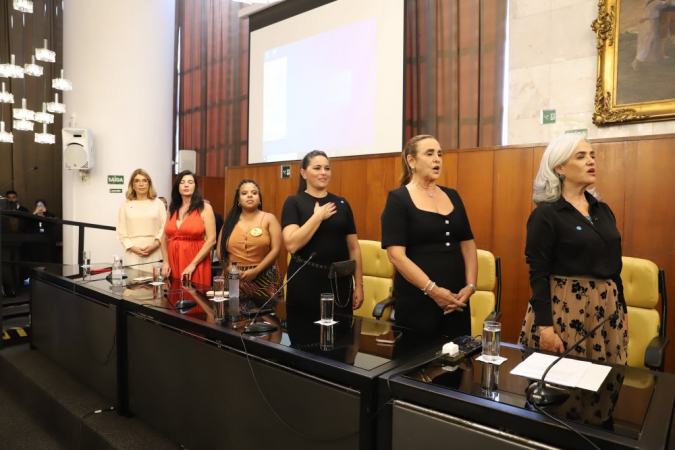 Sessão Solene em Comemoração ao Dia Internacional da Mulher