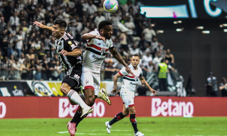 São Paulo fica no empate com Atlético-MG e é eliminado da Copa do Brasil