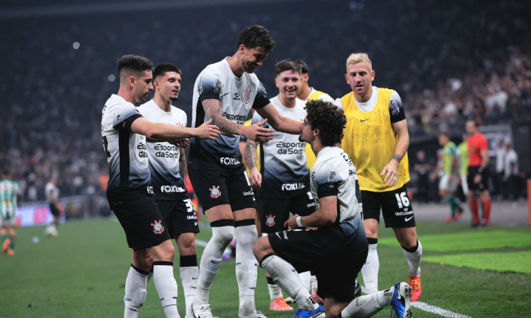 Corinthians supera o Juventude no minuto final e vai à semifinal da Copa do Brasil