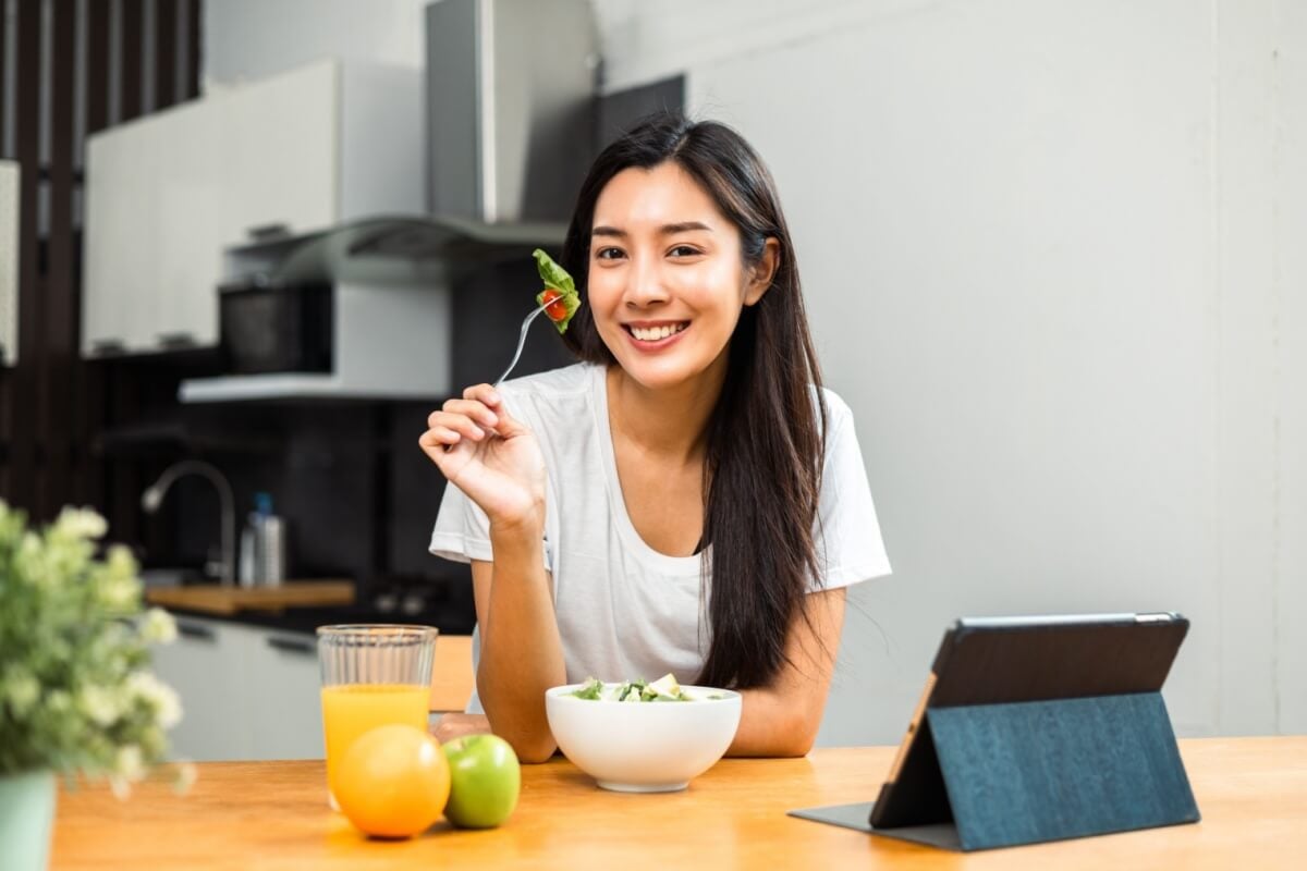 A alimentação pode ajudar a regular o estresse e a reduzir os seus impactos 