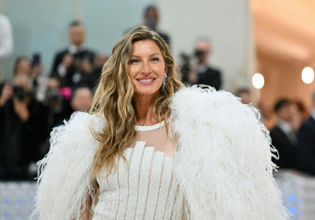 A modelo brasileira Gisele Bundchen chega para o Met Gala 2023