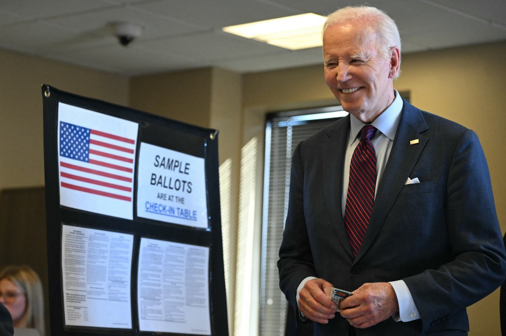 Joe Biden vota antecipamente