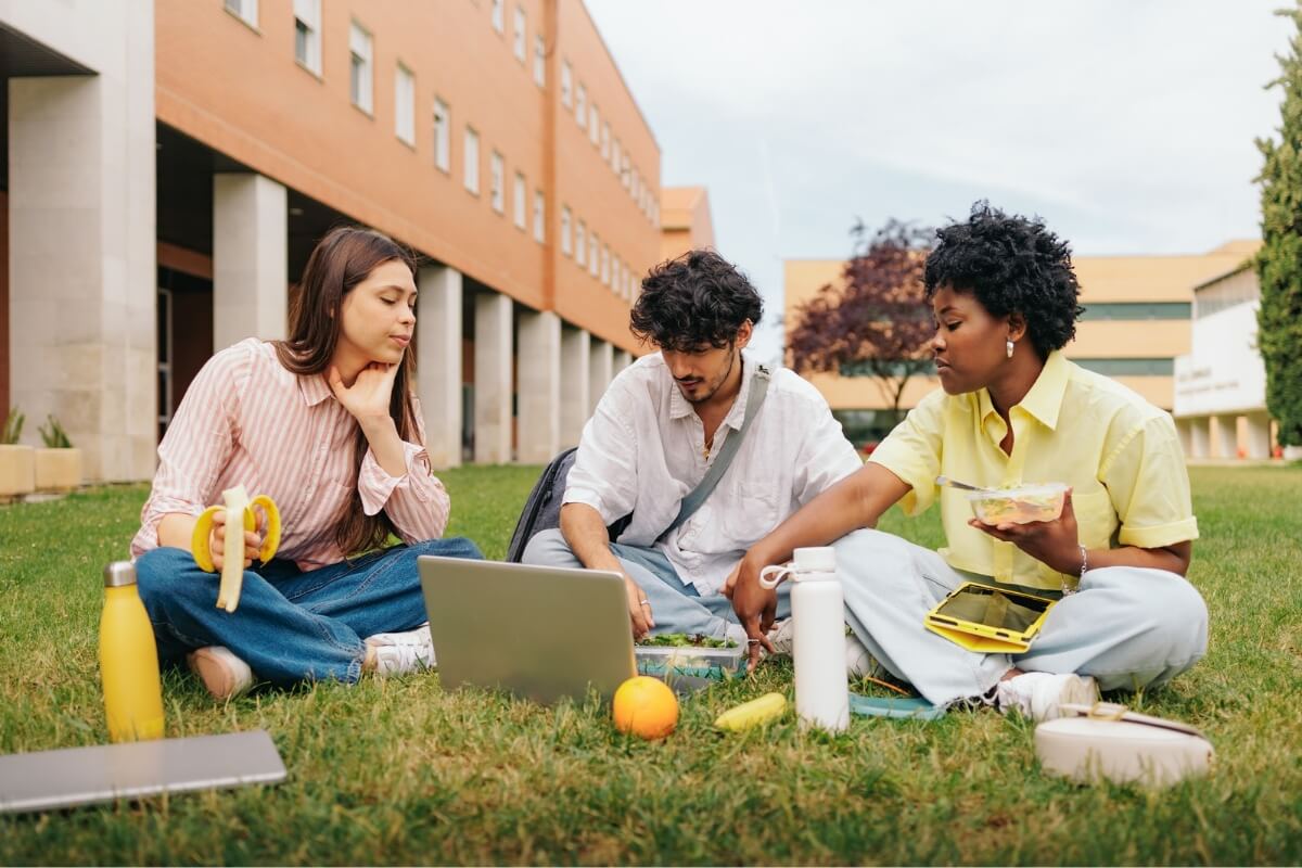 Alimentação e sono de qualidade podem aumentar o desempenho dos estudantes no Enem 