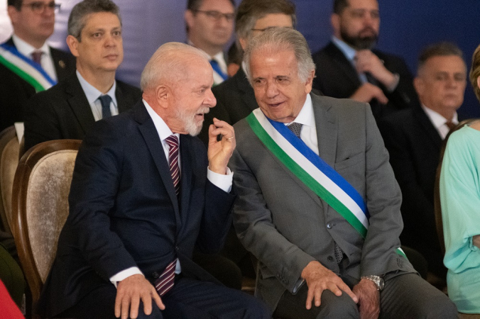 O presidente Luiz Inácio Lula da Silva e o ministro da Defesa, José Múcio, participam de cerimônia solene dos 25 anos do Ministério da Defesa