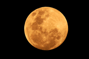 Última Superlua de 2025 poderá ser vista nesta quinta com maior brilho e tamanho aparente