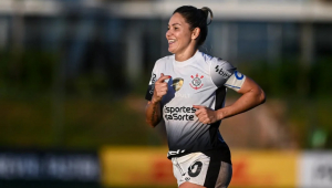 Gabi Zanotti jogou como atacante diante do Olimpia