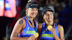 As brasileiras Thâmela e Vic derrotaram as compatriotas Talita e Taiana na final do Elite 16 de João Pessoa e conquistaram o primeiro título no Circuito Mundial vôlei de praia