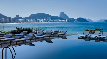 O hotel Fairmont, em Copacabana