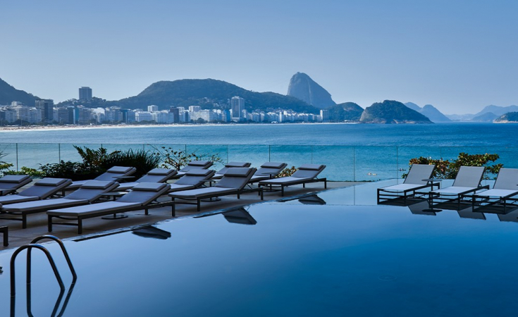 O hotel Fairmont, em Copacabana