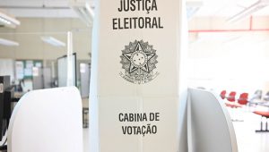 Imagens do escritório do Tribunal Regional Eleitoral - TRE, em Caxias do Sul