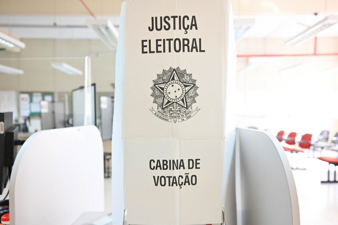 Imagens do escritório do Tribunal Regional Eleitoral - TRE, em Caxias do Sul