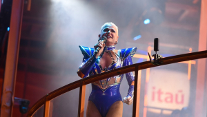 A cantora e apresentadora Xuxa se apresenta no palco dos patrocinadores do evento durante o Rock in Rio 2024